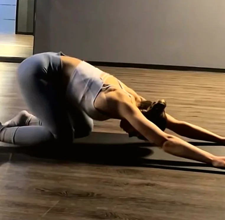 Emina, 20