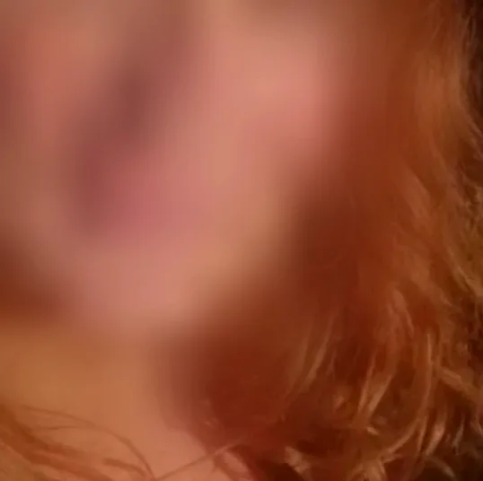 Nour, 37