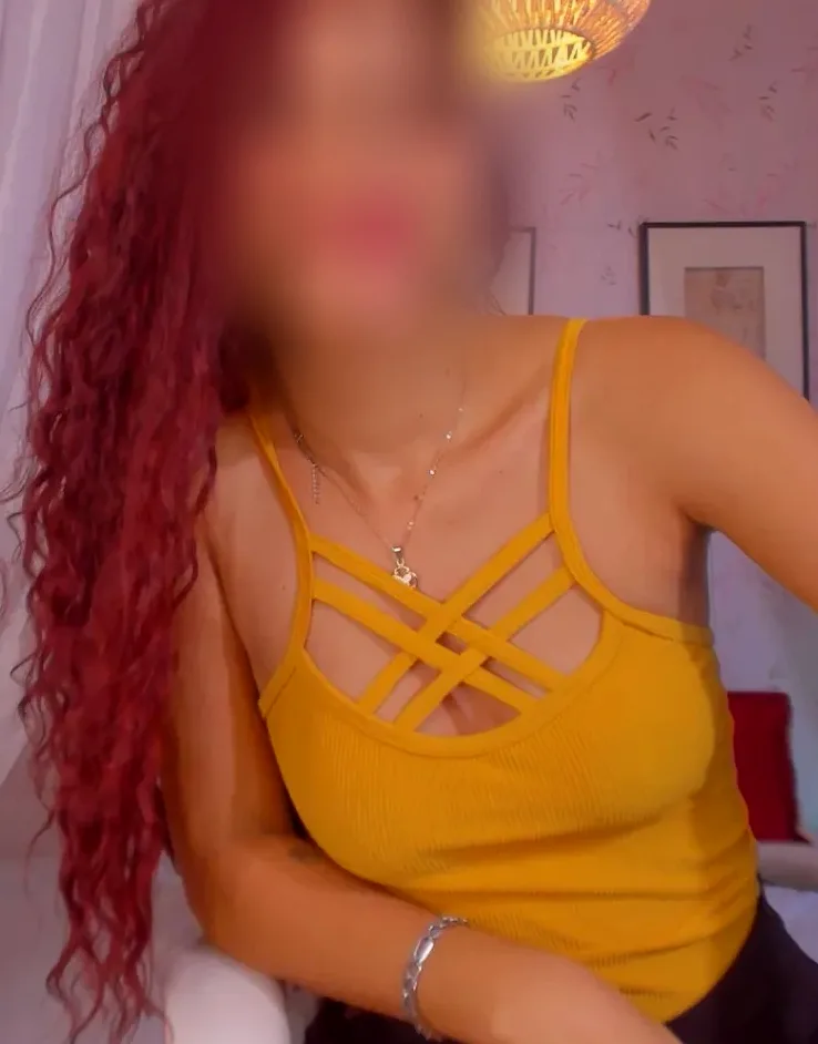 Yvonne, 20